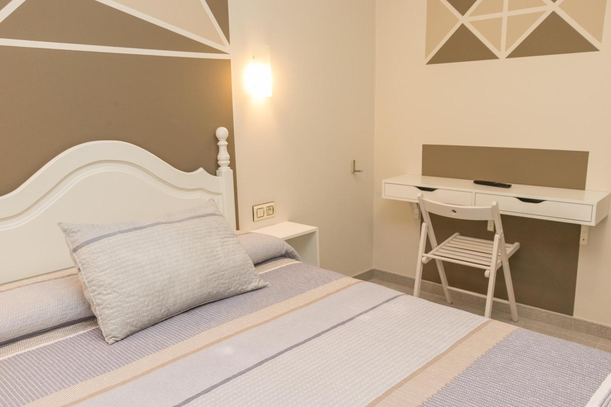Hotel Plaza Onís Kültér fotó